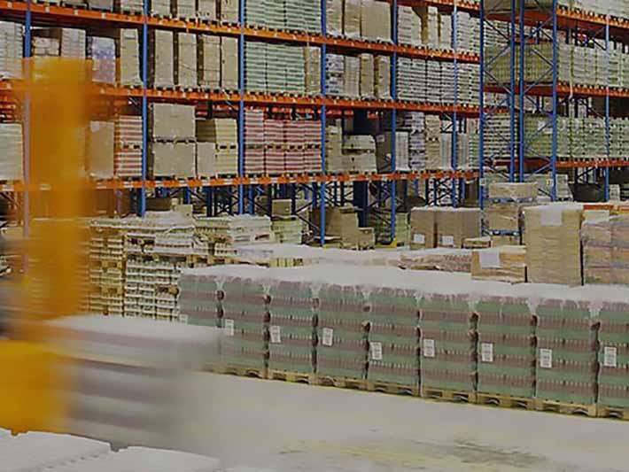 Case studies of warehouse wooden pallet packaging